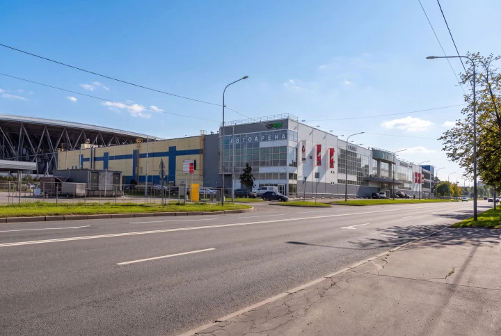 Продажа здания с земельным участком